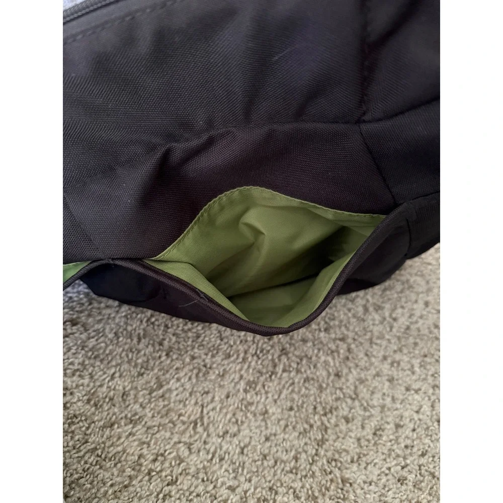 Lowepro Passport Sling‎ Camera Bag Black DSLR Messenger Crossbody Case